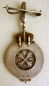 Frauen-Verdinstkreuz in Silber. 2 Form