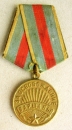 Die Medaille Für die Befreiung Warschaus (Var.-1)
